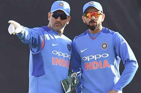 dhoni kohli 7