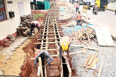 footpath new