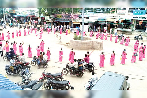 Kurugodu Asha Workers Protest