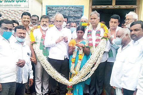 160720 Kukanuru TP BJP President