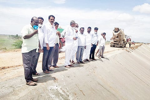 19072020 Sindhanoor K Virupakshappa Visit to Canala Work