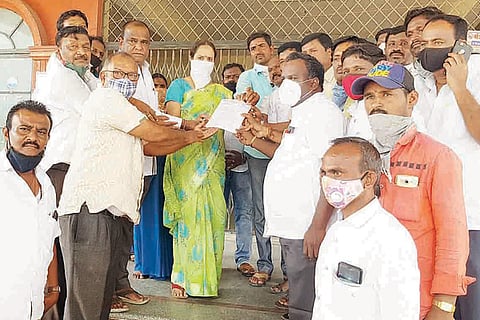 220720 Sindhanuru Taluk Marchents Welfair Association Appeal