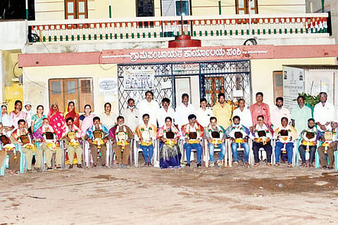 8-Saunshi-1,,
