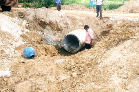 HUN-JULY-31-1(HUSENPURA BRIDGE REPAIR WORK)