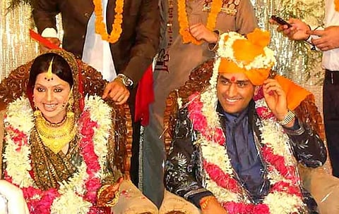 dhoni marriage