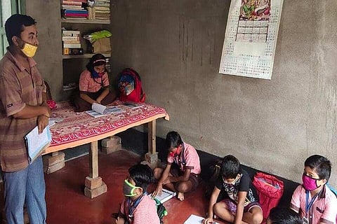 mobile school wb