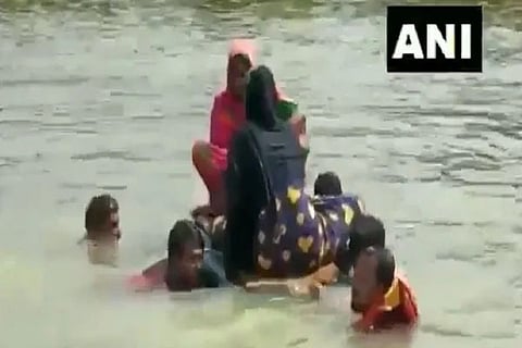 tube boat