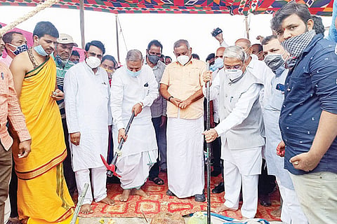17082020 Hanumasagar DCM Govind Karjola