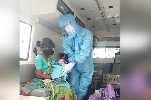 28082020 Raichur Ambulance Delevari