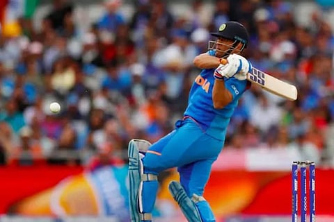 Dhoni