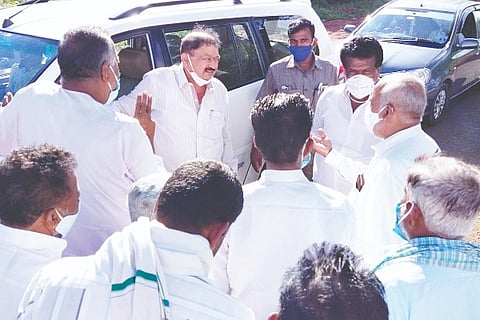 JLR ph 1 Aug 01 Feedar Chanalge Manavi