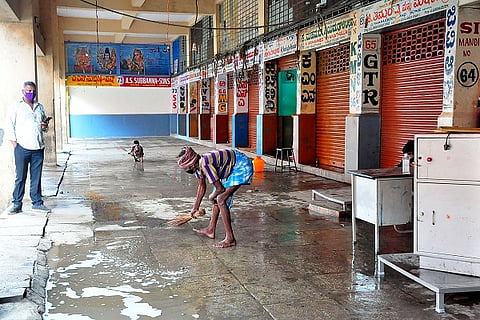 Kalasipalya_Market (1)