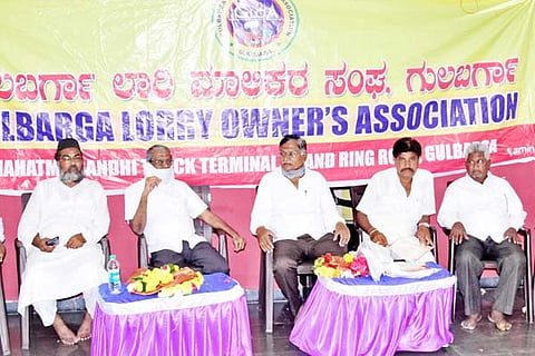 LORRY OWNER,S PHOTO