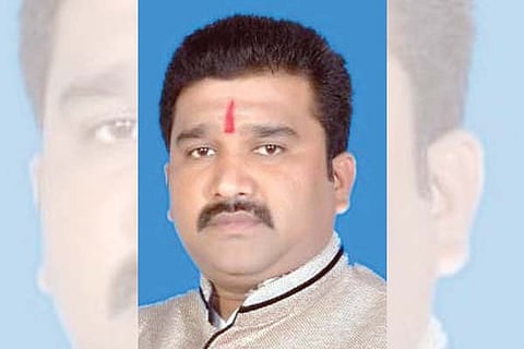 Sudhir kadadi.