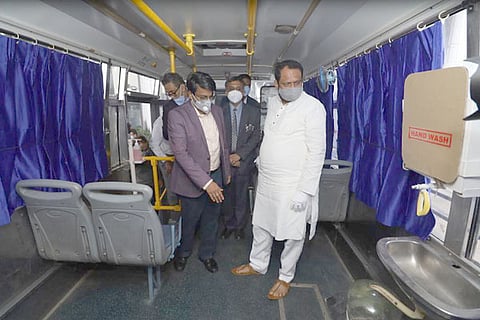 bus ambulence 1