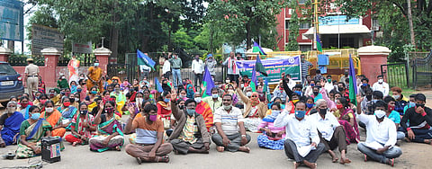 14TMK_Kolageri_Protest 1