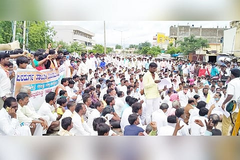 21092020 Devadurga Protest