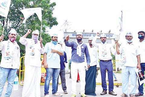 240920 Koppal AAp Protest