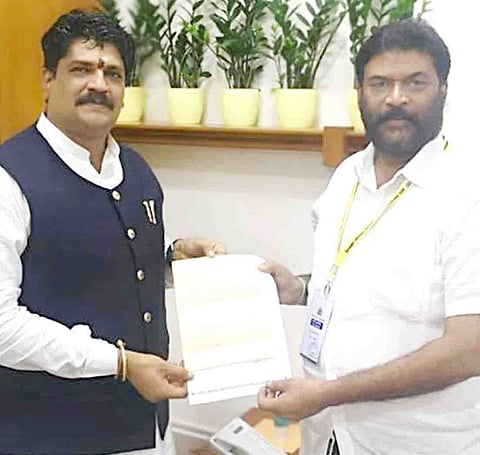 Anand Singh visit