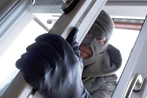 Robbery 1