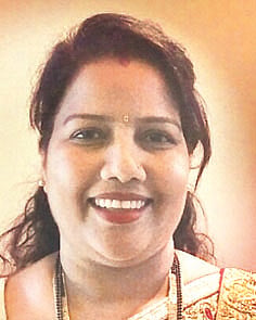 Rupali Naik 1