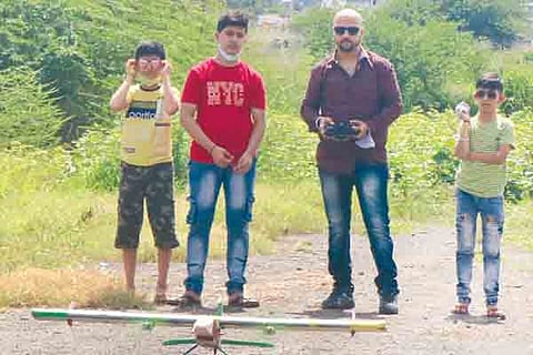 h10-Vinayak Khatawate 9