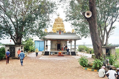 h14-Unkal Temple 2