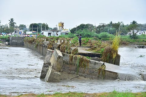 11102020 Koppal Rain