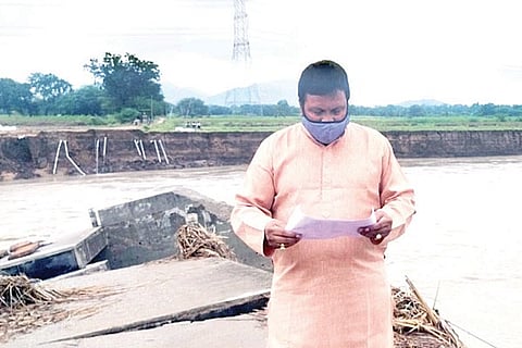 211020 BC Patil Vist Flood Place
