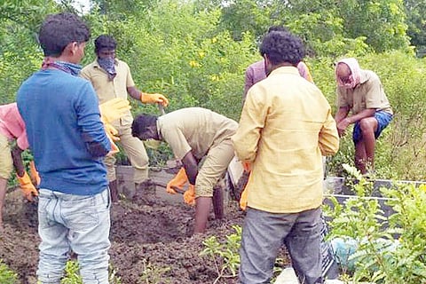 23102020 Hutti dead body autopsy