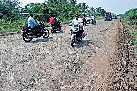 24ATHANI_APARAJ_01-Web