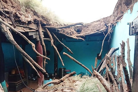 30102020 Kanakagiri House collapse