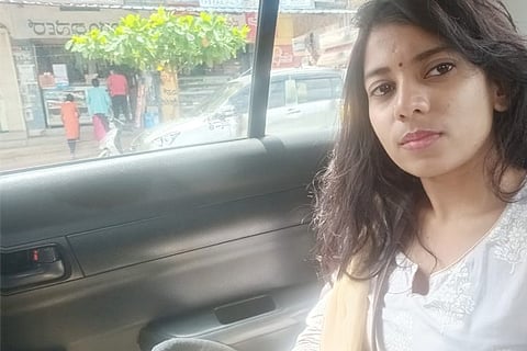 Fraud woman