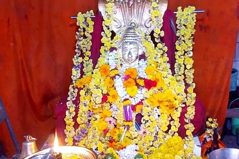HOLALKERE CHITRALINGESHWARA