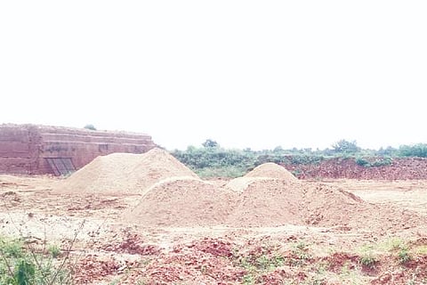 HRR SAND STORY 08 (2)