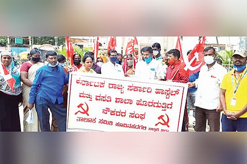 Hadagali Hostel Employees Protest