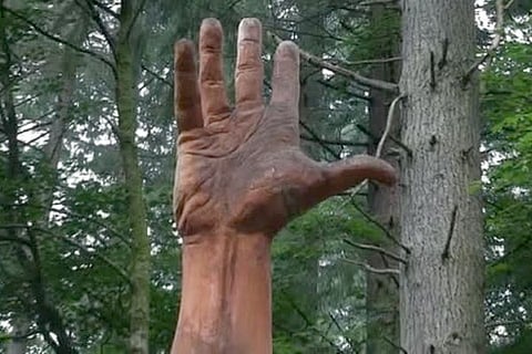 Hand