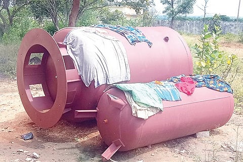 Kotturu Hospital Oxygen Cylinder
