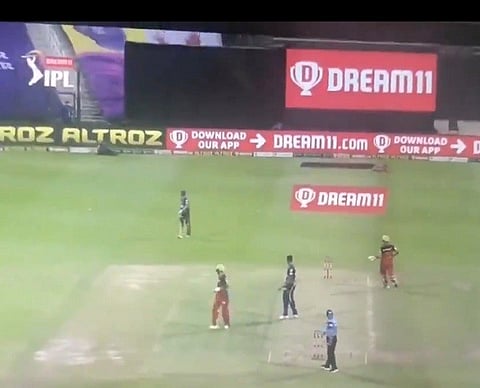 virat kohli two runs for web