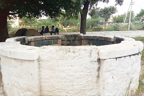 03_RON_SAADHU AJJANA BAAVI