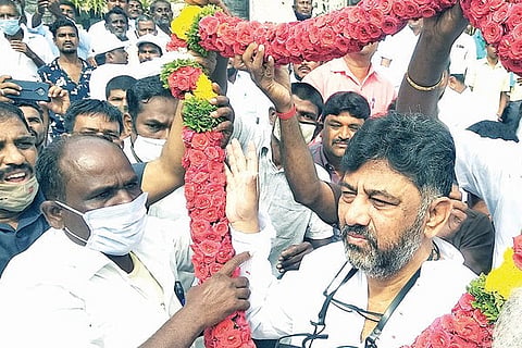 231120 DK Shivakumar Hitnal Visit
