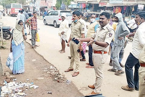 291120 Kushtagi Police City Cleaning Awarness