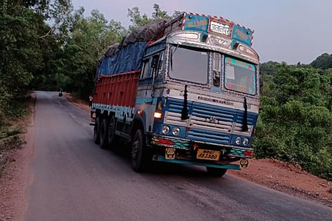 ADAKE GAADI