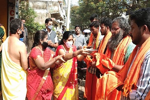 Padi sangraha
