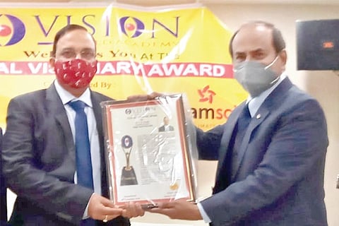 award-1