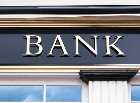 banks-gaitr1