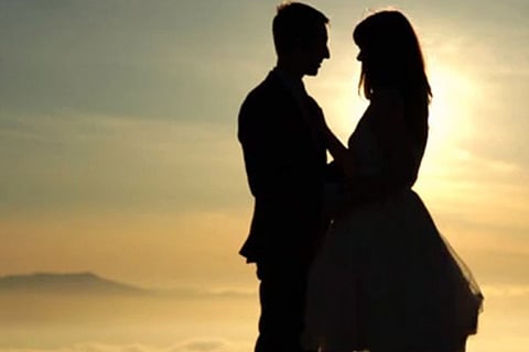 insta-love-couple