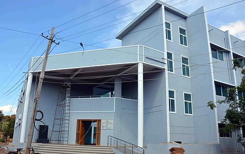 nursing building-1