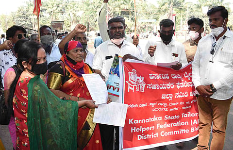 tailor Protest