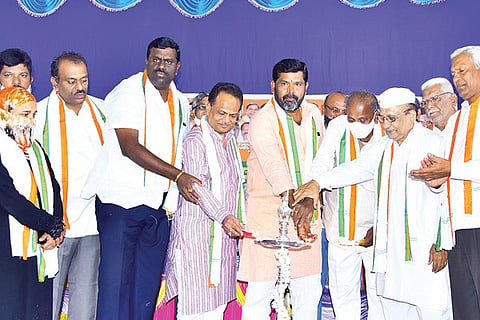041220 Koppal Congress Preliminary meeting